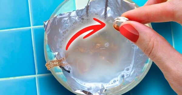 3 consejos para limpiar joyas viejas y hacerlas brillar