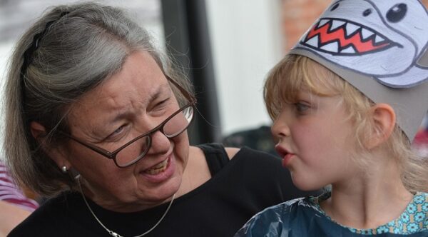 4 frases que no hay que decir porque lastiman a la abuela de tus hijos