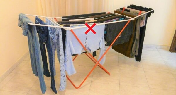 6 errores al tender la ropa que la arruinan