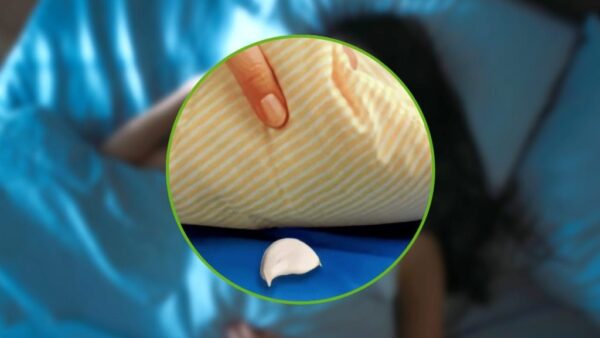Ajo, ponlo debajo de tu almohada: lo que pasa mientras duermes es inesperado