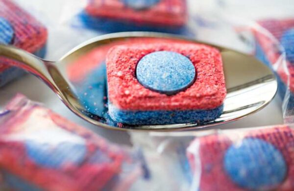 ¿Alguna vez has usado una pastilla de lavavajillas como esta? Puedes resolver un gran problema en casa