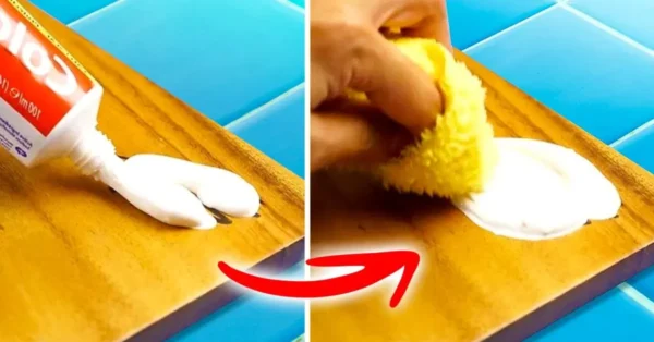 Aquí se explica cómo borrar fácilmente las marcas de fieltro en muebles, parquet o linóleo