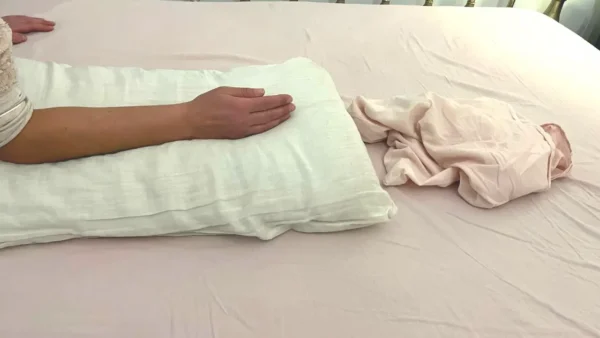 Cama hecha en 3 minutos con el método de los hoteleros: no más cansancio y estrés