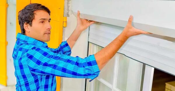 ¿Cómo aislar térmica y acústicamente una caja de persiana enrollable?