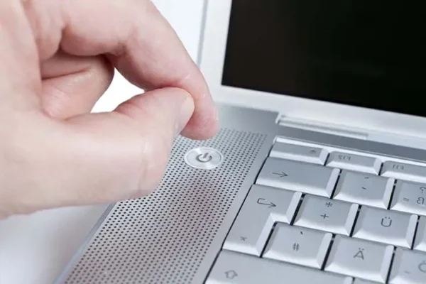 ¿Cómo apagar correctamente su computadora con Windows 10? La mayoría de los usuarios lo hacen mal