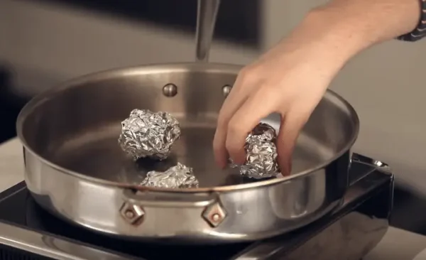 ¿Cómo cocinar al vapor con papel de aluminio?