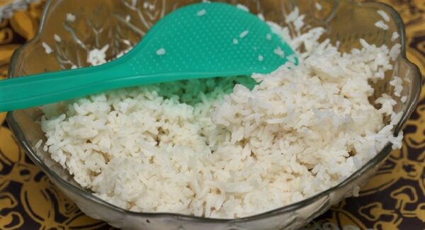 Cómo cocinar arroz para que quede blanco y sueltito