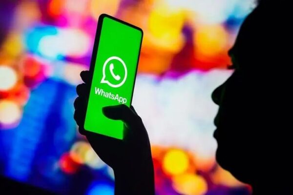 ¿Cómo configurar WhatsApp para tus padres o abuelos?