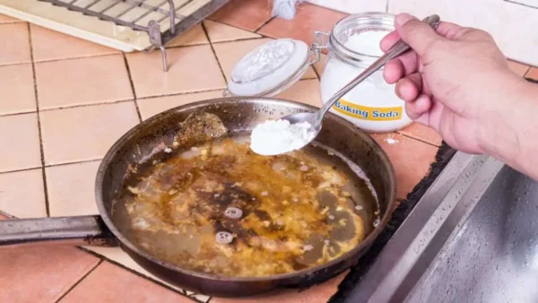 Cómo descalcificar una olla quemada, el truco del chef: solo lleva unos minutos