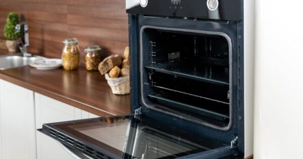 ¡Cómo limpiar el doble cristal del horno sin desmontarlo en 5 minutos y sin esfuerzo!
