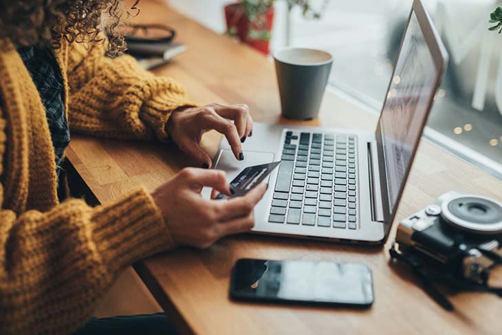 hacer el pago en línea