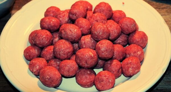 Como cocinar albóndigas caseras para congelar