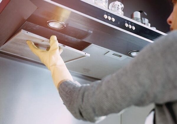 ¿Con qué frecuencia se debe limpiar una campana de cocina?