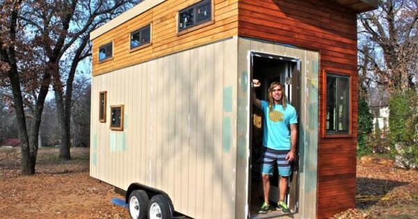 Construye una elegante casa en pocos metros para no tener que pagar renta nunca más