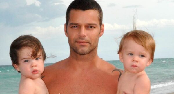 Datos y fotos sobre los gemelos de Ricky Martin: Matteo Martin y Valentino Martin