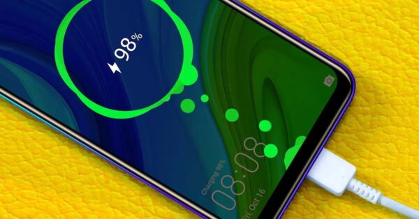 ¿Debo apagar el teléfono para cargarlo más rápido?