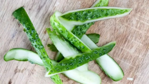 Deje 5 cáscaras de pepino en la barandilla del balcón: ¿por qué es inesperado?
