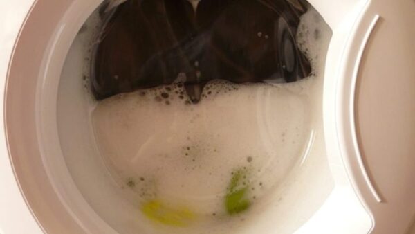 Demasiada espuma en la lavadora, cómo solucionar definitivamente el problema