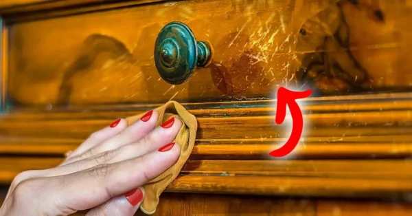 Este producto en tu baño cuesta solo unos centavos, elimina eficazmente los rayones en tus muebles