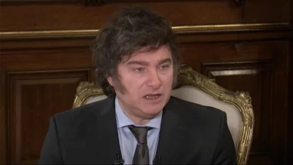 Javier Milei anunció que dará marcha atrás con el aumento de sueldo para cargos jerárquicos del Poder Ejecutivo