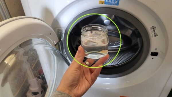 Lavadora, el truco del tarro para limpiar a fondo el filtro: funciona inmediatamente