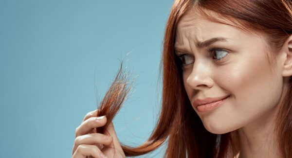 Mascarilla de miel y huevo para reparar las puntas abiertas del cabello