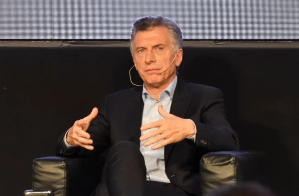 Mauricio Macri se aleja de Javier Milei con críticas: «Es él, su hermana y las redes sociales»