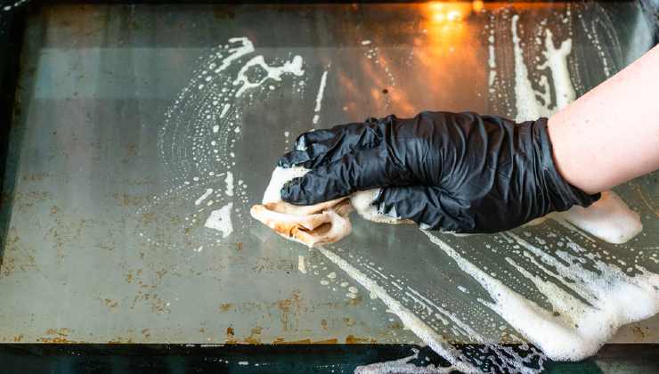 Método de limpieza del horno