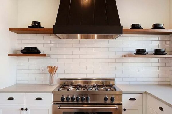 Para mantener su cocina siempre reluciente, debe mantenerla regularmente con estos simples consejos