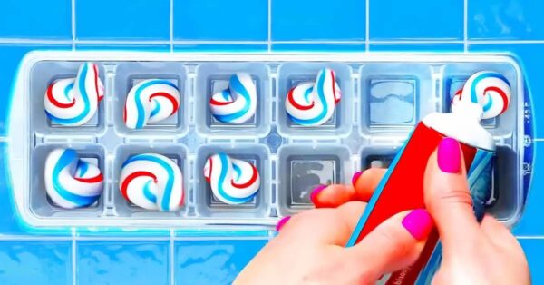 Poner pasta de dientes en una cubitera: el truco secreto para una casa limpia