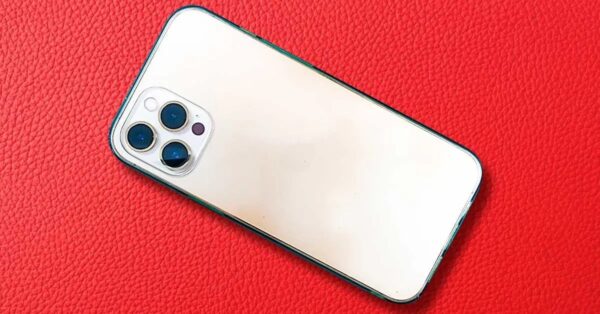 ¿Por qué es aconsejable mantener presionada la pantalla del teléfono inteligente? La solución a un problema común