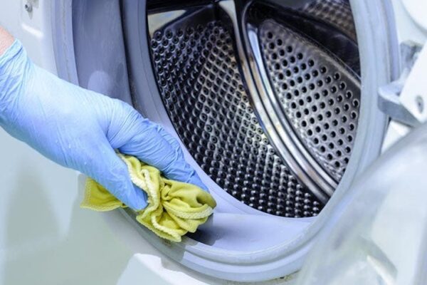 ¿Por qué y cómo debes limpiar cada parte de la lavadora?