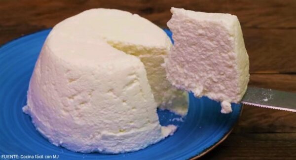 Receta para hacer queso fresco casero con 2 ingredientes