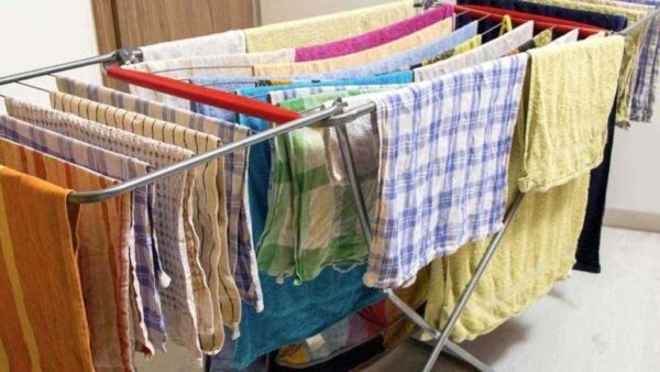 Ropa tendida en casa, en el lugar indicado: aquí se secan en 10 minutos