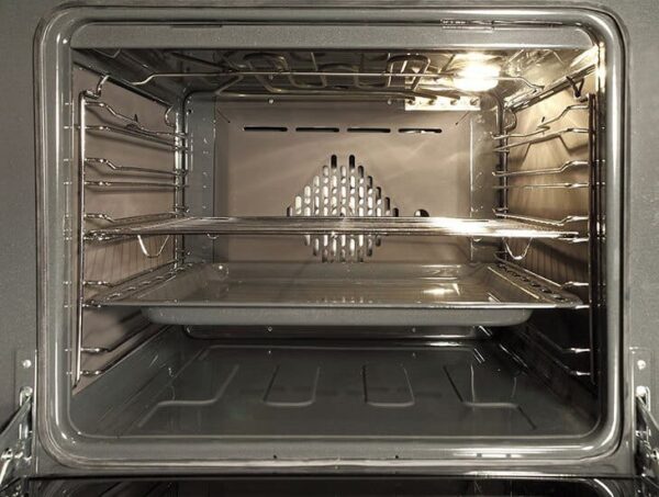 ¿Sabías que puedes desengrasar tu horno sin usar productos químicos a menudo dañinos? ¿Averiguar como?