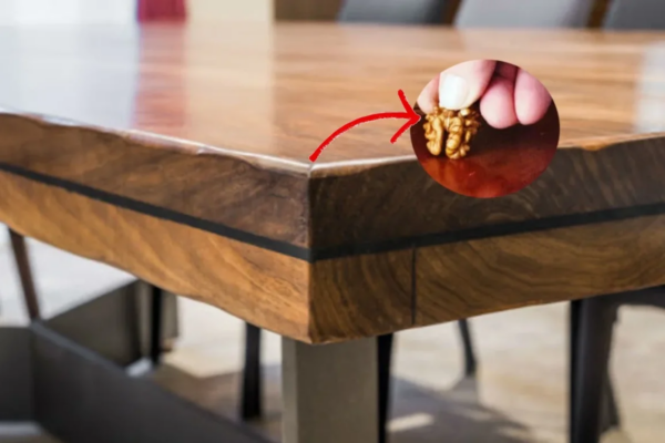 ¡Simplemente use una nuez para eliminar rayones y pulir la madera perfectamente!