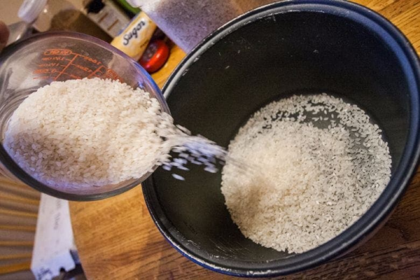 ¡También puedes usar arroz para evitar muchos inconvenientes diarios! Averiguar como