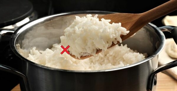 Truco para salvar el arroz que te quedó pastoso y pegajoso