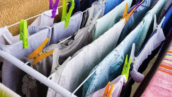 Truco práctico y sencillo para secar la ropa pagando solo unos céntimos