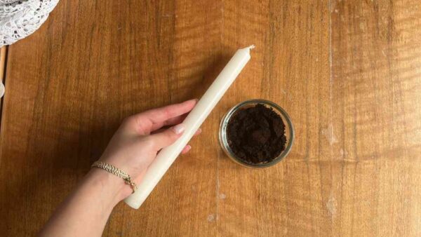 Velas y posos de café, sorprende lo que sale de ellos: valen su peso en oro en el hogar