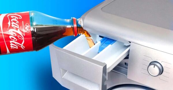 Vierte coca cola en la lavadora, te librarás de este problema para siempre