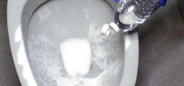 4 CONSIGLI INfallibili PER RIMUOVERE IL CALCARE DAI WC: VEDRETE RISULTATI INASPETTATI