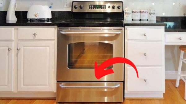 A cosa serve il cassetto sotto il forno? È molto utile ma quasi nessuno lo sa