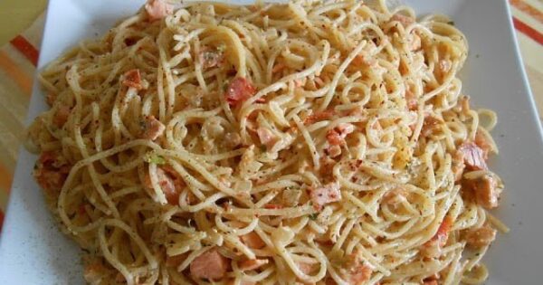 Lachsspaghetti à la Carbonara