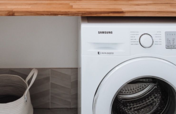 Lavaggio rapido, non una buona soluzione per il bucato: vi spieghiamo perché