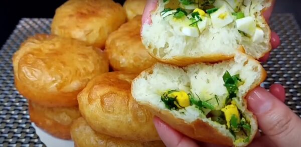 Non faccio più torte. Ricetta ciambelline ripiene: sono fresche e morbide – QUESTA È BONTÀ