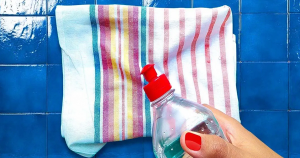 Versa l’aceto su un panno: ti libererai rapidamente di questo problema comune