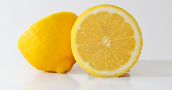 10 propriedades benéficas do limão