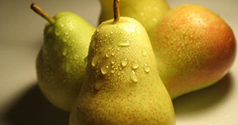 10 razões pelas quais precisamos comer peras todos os dias