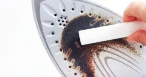11 dicas para limpar sola de ferro queimada
